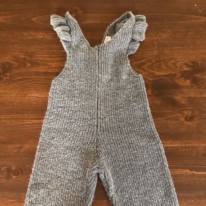Zara toddler gray knit overalls / jumpsuit